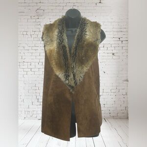 Chico’s Faux Suede Vest with Faux Fur Collar Brown Size 2 (L/XL) chicos sz 2
